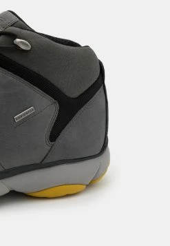 Geox UXBABX - Baskets Montantes - Anthracite -Pas Cher Geox Boutique 0ab4216106de4d65bf9c417fc7cbc30a