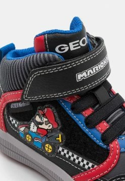 Geox NINTENDO MARIO KART JUNIOR AZACH BOY - Baskets Montantes - Navy/royal -Pas Cher Geox Boutique 1023b6a954954c85835618b9ee92405d