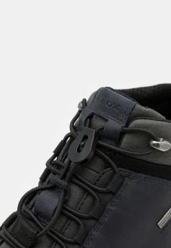 Geox UXBABX - Baskets Montantes - Navy 11 Geox UXBABX - Baskets Montantes - Navy -Pas Cher Geox Boutique 114a06a8d01f49779d2bfa4cc132f1ef