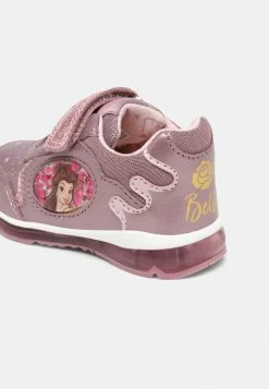 Geox DISNEY PRINCESS BELLE BABY TODO GIRL - Baskets Basses - Dark Pink -Pas Cher Geox Boutique 138283f77d9f4cefbd47f36bf5aa0517