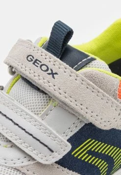 Geox RISHON BOY - Baskets Basses - Light Grey/fluo Orange -Pas Cher Geox Boutique 1923993b1212457a84f4812701a50505