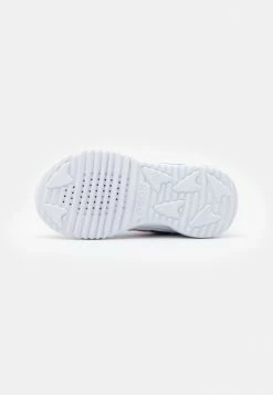 Geox ASSISTER GIRL - Baskets Basses - Silver/lilac -Pas Cher Geox Boutique 19f3930b52404dc0bfb4441445e5efe0