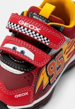 Geox CARS MCQUEEN BABY TODO BOY - Baskets Basses - Red/black -Pas Cher Geox Boutique 2b6f50c669e44172a60175861e470a03