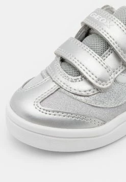 Geox DJROCK GIRL - Baskets Basses - Silver 11 Geox DJROCK GIRL - Baskets Basses - Silver -Pas Cher Geox Boutique 2fde6ecba9ed4f1a8d986c7f63ea80aa