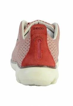 Geox Baskets Basses - Sand Dk Red -Pas Cher Geox Boutique 3fb7b27558e24a0cbefd3e4fc9cf4c70