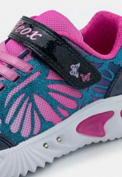 Geox ASSISTER GIRL - Baskets Basses - Navy/fuchsia -Pas Cher Geox Boutique 3fdf2d04f3f44a6ca247f8fa68349c9b