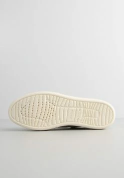 Geox Baskets Basses - White/black -Pas Cher Geox Boutique 43bb0cc1391841c6bc3fe67190a045e1