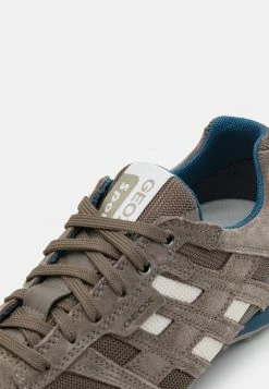Geox UOMO SNAKE - Baskets Basses - Dove Grey 11 Geox UOMO SNAKE - Baskets Basses - Dove Grey -Pas Cher Geox Boutique 51c85b9c78d04419b72c073d0a00d5ff
