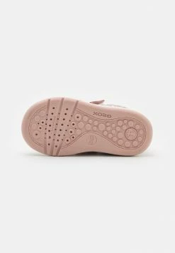 Geox BIGLIA GIRL - Baskets Basses - Light Rose -Pas Cher Geox Boutique 556cf9caba5d4d58bd32b83f556f0268