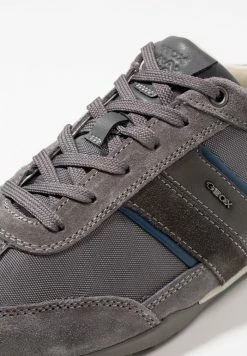 Geox WELLS - Baskets Basses - Dark Grey 11 Geox WELLS - Baskets Basses - Dark Grey -Pas Cher Geox Boutique 5ca62b2dfc9748519b81624cc2ae4b94