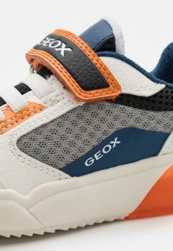 Geox GRAYJAY BOY - Baskets Basses - White/orange -Pas Cher Geox Boutique 6c2397a20f294e0db52646b042d0ef98