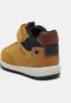 Geox ALBEN BOY - Chaussures Premiers Pas - Yellow/navy -Pas Cher Geox Boutique 6efb06ba3e644b20abf373fc793400ac