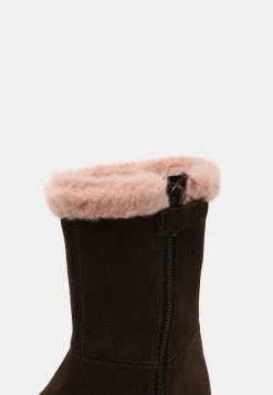 Geox REBECCA GIRL - Bottines - Chestnut -Pas Cher Geox Boutique 6fb04270cc1e43209bb8f5a6a8c2a11a