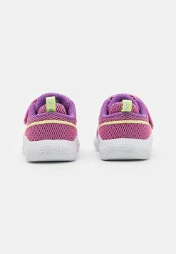Geox SPRINTYE GIRL - Baskets Basses - Fuchsia/acid Green -Pas Cher Geox Boutique 709c095b3e5c4506b532b5b594b9a016