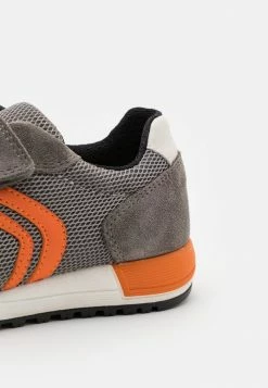 Geox ALBEN BOY - Baskets Basses - Grey/orange -Pas Cher Geox Boutique 8a9a6ba929284822a220f898d65f5efb