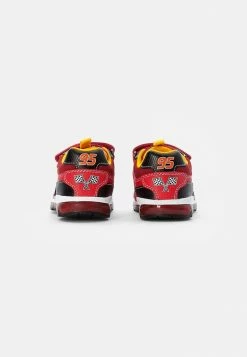 Geox CARS MCQUEEN BABY TODO BOY - Baskets Basses - Red/black -Pas Cher Geox Boutique 8bf180faf3054f138f7f0be9aefa0eca