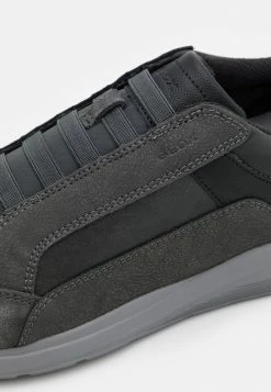 Geox DAMIANO - Baskets Basses - Anthracite -Pas Cher Geox Boutique 95371d79311643fb91ba6e0bdc763fda