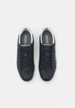 Geox KENNET - Baskets Basses - Navy -Pas Cher Geox Boutique 9b6e4ca9aeba4b7a8f77fd8904627854