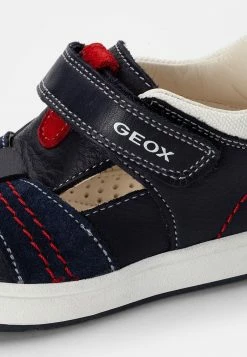 Geox BIGLIA BOY - Sandales - Navy/white 11 Geox BIGLIA BOY - Sandales - Navy/white -Pas Cher Geox Boutique 9d6fb8408fba4138a2b2f29edc26e4ee