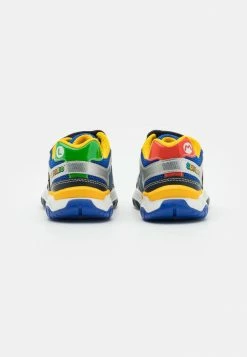 Geox NINTENDO SUPERMARIO TUONO BOY - Baskets Basses - Navy/royal -Pas Cher Geox Boutique a0f91f736b624558a660496e379ec507