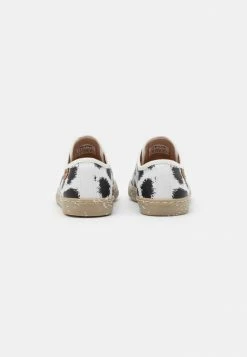 Geox JR KILWI GIRL WWF-Slip-ons - Mocassins - White -Pas Cher Geox Boutique a24934fe0609484eb0c76d82bfded514