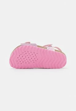 Geox ADRIEL GIRL - Sandales - Pink -Pas Cher Geox Boutique b8f4eb7eeb504e4e83e8ad6242650601