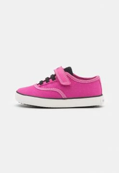 Geox GISLI GIRL - Baskets Basses - Fuchsia/black
