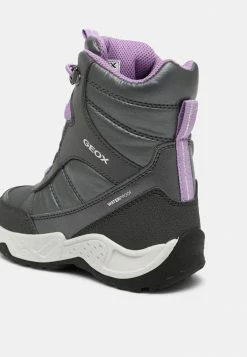 Geox SENTIERO GIRL - Bottes De Neige - Dark Grey/violet 11 Geox SENTIERO GIRL - Bottes De Neige - Dark Grey/violet -Pas Cher Geox Boutique bf3c067f24bf4f5ea132f554ba88a843