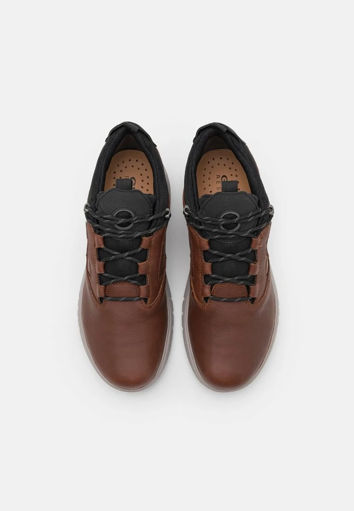 Geox AERANTIS 4X4 ABX - Baskets Basses - Brown 4 Geox AERANTIS 4X4 ABX - Baskets Basses - Brown – Image 4