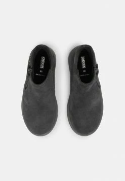 Geox REBECCA GIRL WATERPROOF - Bottines - Dark Grey 10 Geox REBECCA GIRL WATERPROOF - Bottines - Dark Grey -Pas Cher Geox Boutique c60708102f164030804bd662fdbc2c23