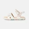 Geox SANDAL HAITI GIRL - Sandales - White/pink