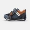 Geox EACH BOY - Chaussures Premiers Pas - Navy/light Brown