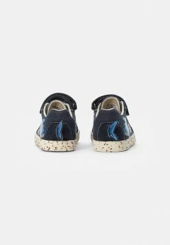 Geox KILWI BOY - Baskets Basses - Navy -Pas Cher Geox Boutique ca574c5453e140d1b55473715b6a1bfe