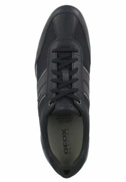 Geox Baskets Basses - Navy Jeans -Pas Cher Geox Boutique cde69a117cbb4b09ba6451b87e1fa543