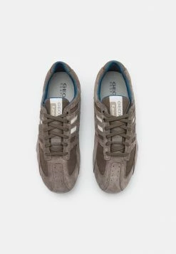 Geox UOMO SNAKE - Baskets Basses - Dove Grey 9 Geox UOMO SNAKE - Baskets Basses - Dove Grey -Pas Cher Geox Boutique d3341210c9bf4132a4919a99ece25815