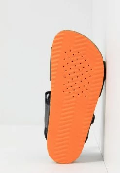 Geox GHITA BOY - Sandales - Navy 11 Geox GHITA BOY - Sandales - Navy -Pas Cher Geox Boutique d8264666468341e2996ba91ad240e98c