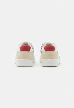 Geox DJROCK BOY - Baskets Basses - White/red 8 Geox DJROCK BOY - Baskets Basses - White/red -Pas Cher Geox Boutique d96264477e5748898e9e9b8f1ed3915a
