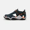 Geox WADER - Sandales De Randonnée - Navy/orangefluo