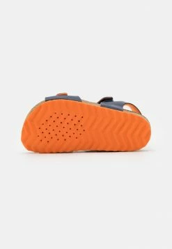 Geox GHITA BOY - Sandales - Navy/orange 10 Geox GHITA BOY - Sandales - Navy/orange -Pas Cher Geox Boutique e2f2ca2dd2da412a961c432704e80435