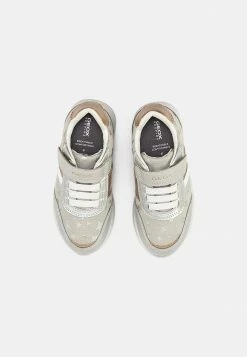Geox JENSEA GIRL - Baskets Basses - Silver/platinum -Pas Cher Geox Boutique e7919a2228c9450b94ef57f0c5dc086c