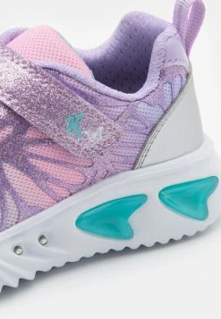 Geox ASSISTER GIRL - Baskets Basses - Silver/lilac -Pas Cher Geox Boutique f4ba59f6638f4a33b476554682874aa5