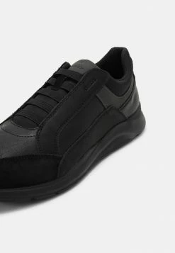 Geox DAMIANO - Baskets Basses - Black -Pas Cher Geox Boutique fad27ed76af84175ac9af633840e3c07