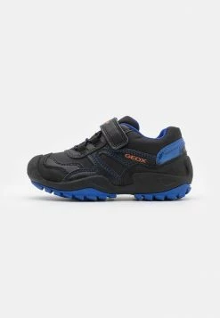 Geox NEW SAVAGE BOY WPF - Chaussures à Scratch - Black/royal